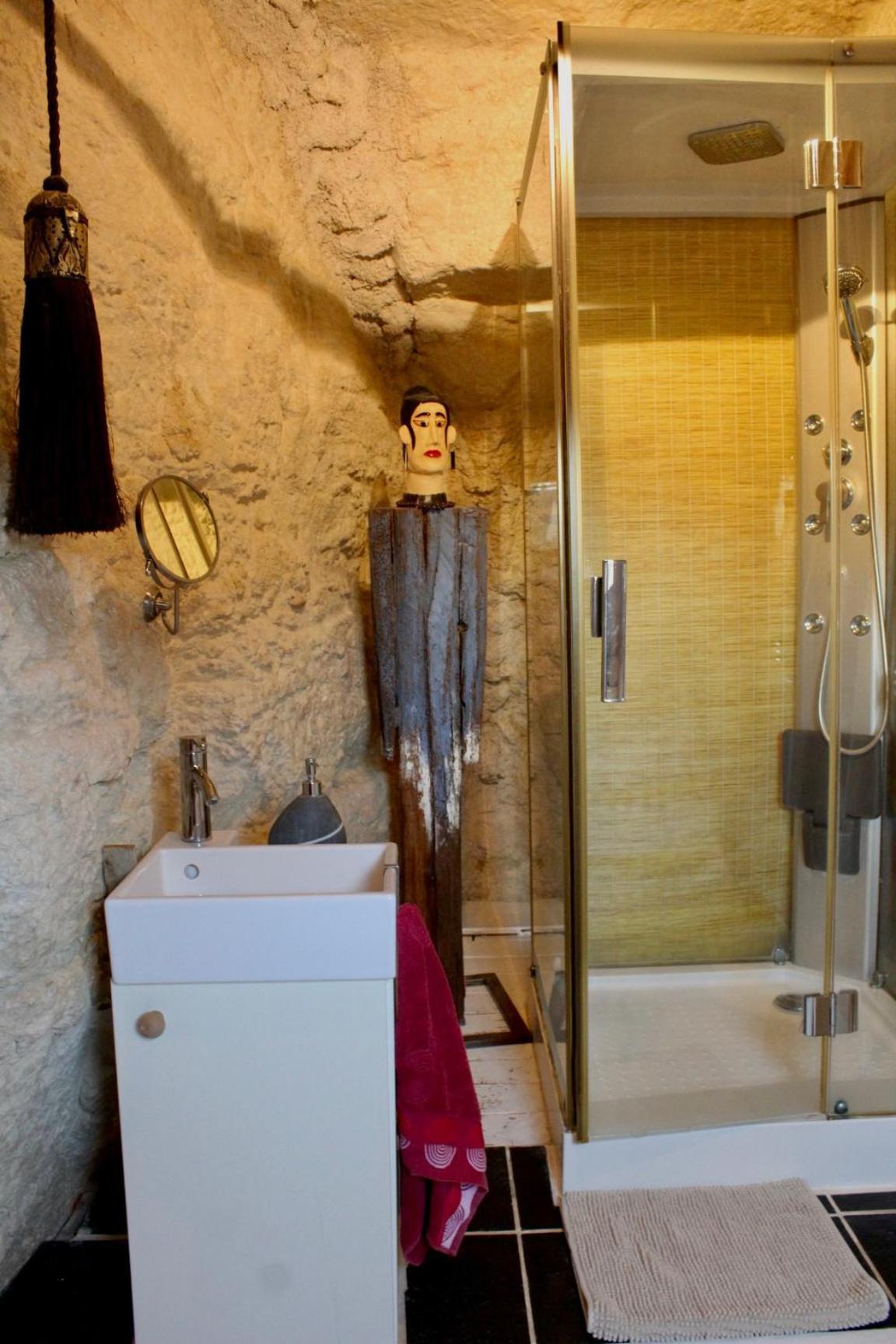 Bed and Breakfast Troglodyte Loft Thore-la-Rochette Экстерьер фото